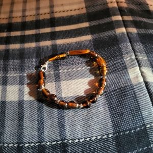 Bead bracelet